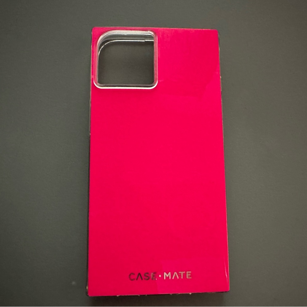 Case-Mate BLOX case for iPhone 13 (6.1)